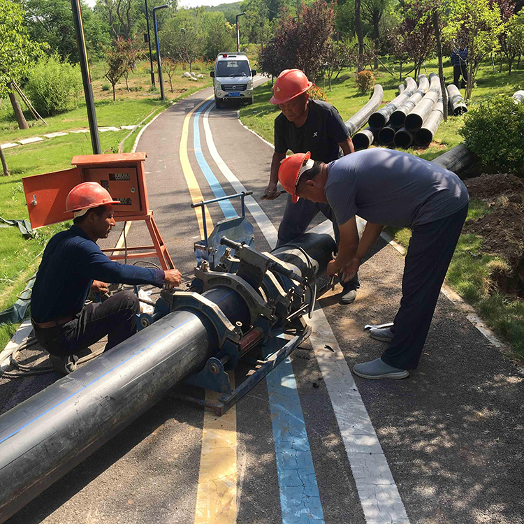 pvc給水管 施工現(xiàn)場(chǎng)